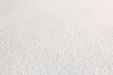 Beyaz kar tabakası.