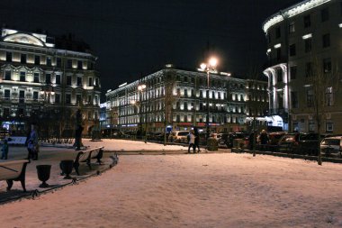 Gece Manege Meydanı.