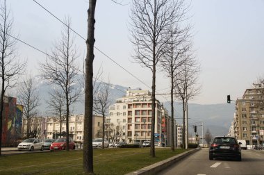 Yol şehir.