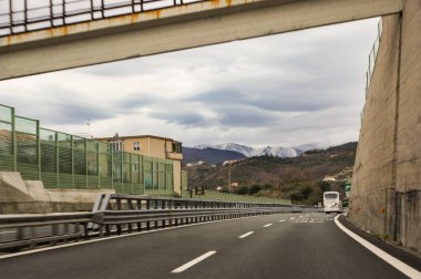 Yol altyapı aşırı hafif uçaklar.