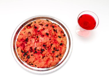 Elba ada gelen bir tatlı sarhoş pastadır