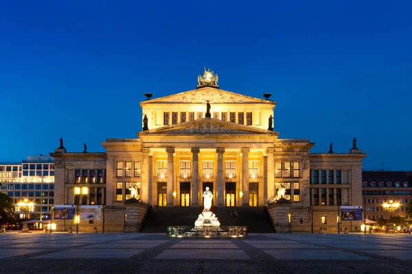 Konzerthaus, a Gendarmenmarkt, a híres tértől, Berlin, német — Stock Fotó