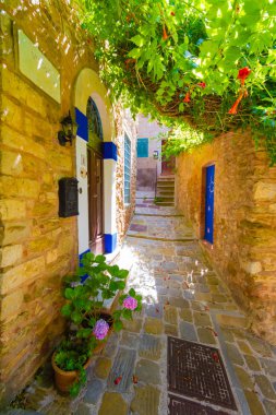 Campiglia Marittima eski şehirde yaz