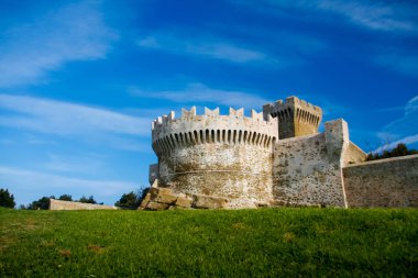 Baratti ve Populonia İtalya 'nın tarihi köyleri