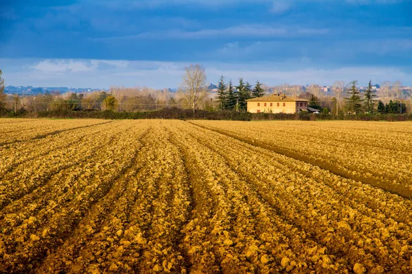 Arado en Toscana — Foto de Stock