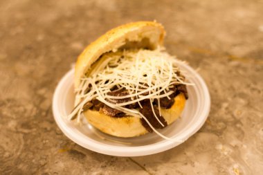 Dalak, Palermo ile tipik ekmek