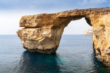 Azure pencere Daralt önce Malta