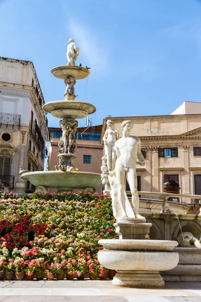 La Fuente Pretoriana en Palermo, Italia — Foto de Stock