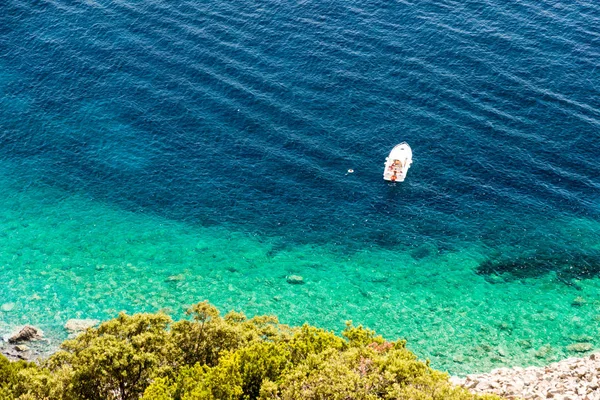 Isla Elba mar cerca de Pomonte — Foto de Stock