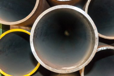 Petrol ve gaz sanayî için dikişsiz çelik borular