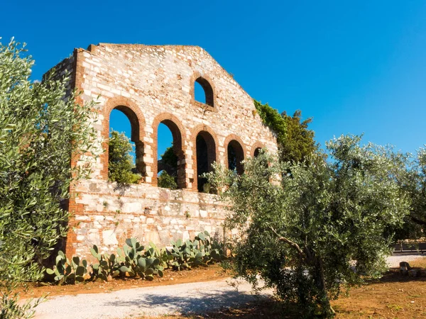 Ruins of a former mine company in Campiglia Marittima, Italy — Stock Photo, Image