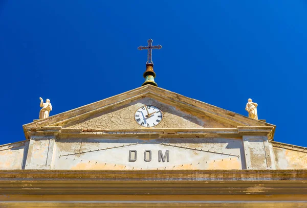 Giacomo and Quirico Saints Church in Rio nell'Elba, Italy — Stock Photo, Image