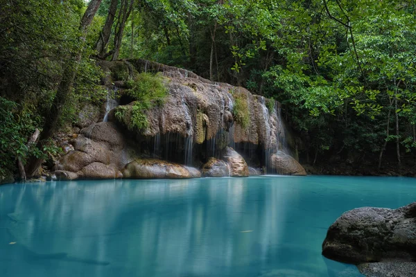 Waterfall in deep forest , Erawan waterfall National Park — Stock Photo, Image