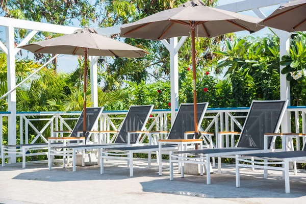 Swimming pool chairs for relax — Stock Photo, Image