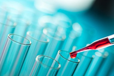 Bilim laboratuarı test tüpleri, laboratuvar ekipmanları.