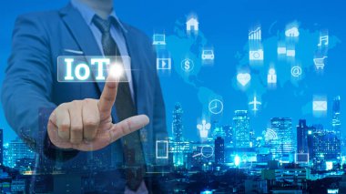 İş adamı dokunma Zen ile sanal ekran üzerinde çift pozlama