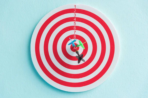 Dart in target red circle center of the target dartboard — Stock Photo, Image