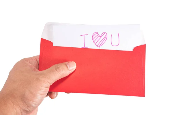 Hand van de man met witte liefdesbrief in rode envelop, speciale fo — Stockfoto