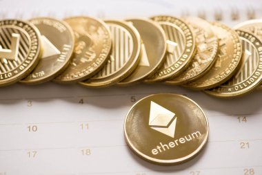 Cryptocurrency altın Bitcoin, Litecoin, Ethereum madeni para