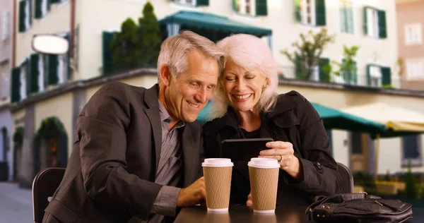 Cute Senior Couple Taking Selfies Outdoors — Stock Photo, Image