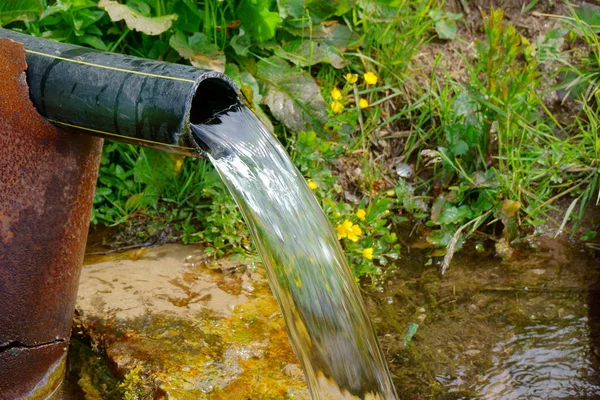 su akar tüp ilkbahardan