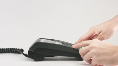 Eller manyetik kredi kartı Pos Terminal.
