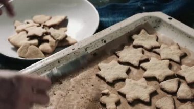 Yıldız şekilli pasta pişmiş