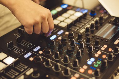 Ses programcısı ses panosu