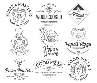 El yapımı ve ahşap pişmiş pizza beyaz siyah