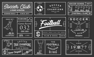 Beyaz siyah arka planda futbol rozeti dizi sayısı 2