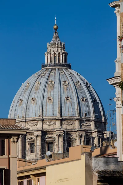 St Peter's Basiliek de koepel — Stockfoto