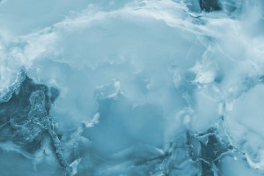 Hafifleyen mavi dilimleri oniks mermer