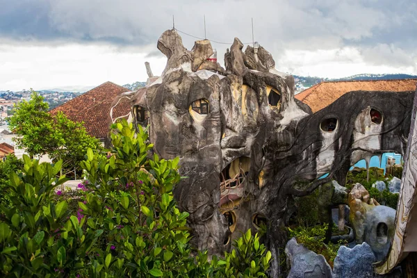 Famoso hotel Hang Nga Crazy House en Dalat, Vietnam — Foto de Stock