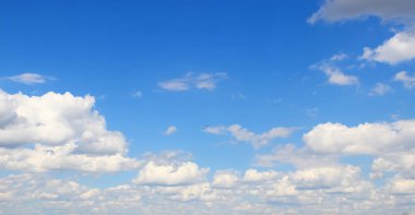 Gökyüzü ve bulutlar arka plan 