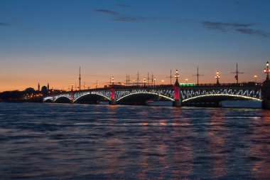 Trinity Köprüsü üzerinden neva saint Petersburg, Rusya Federasyonu
