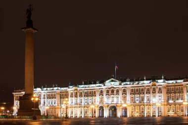 St. Petersburg - 11 Ocak: bina, Genel Kurmay Palace Meydanı, 11 Ocak 2011, şehir St. Petersburg, Rusya Federasyonu.
