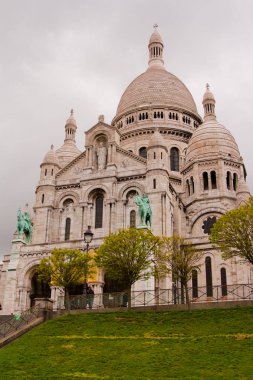 Paris montmartre Basilique du Sacré Ceure Katedrali