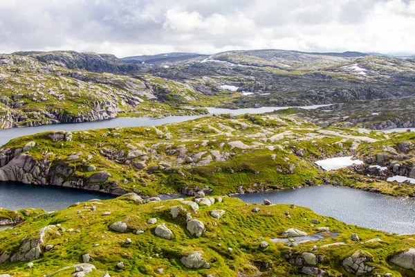 güzel manzara yaz yolda. Forsand, Rogaland, Norveç