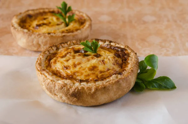 Ev yapımı Quiche Lorraine