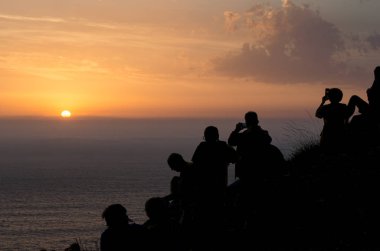 Günbatımı Finisterre deniz feneri, Galiçya, İspanya'dan.
