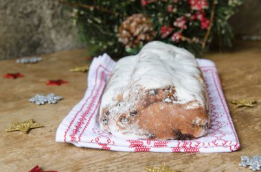 Stollen, Almanya'nın geleneksel Noel kek. 