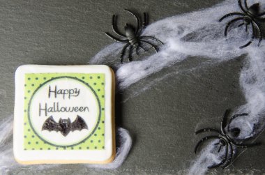 Cadılar Bayramı için ev yapımı lezzetli Kurabiye bisküvi