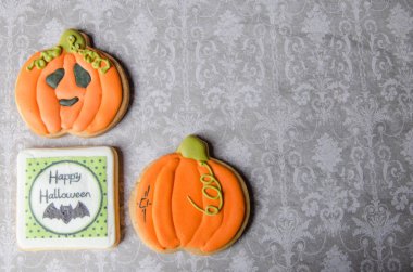 Cadılar Bayramı için ev yapımı lezzetli Kurabiye bisküvi