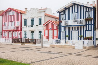 Çizgili evlerde tipik: Costa Nova
