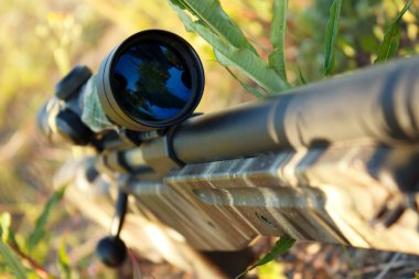Cıvata eylem sniper tüfeği