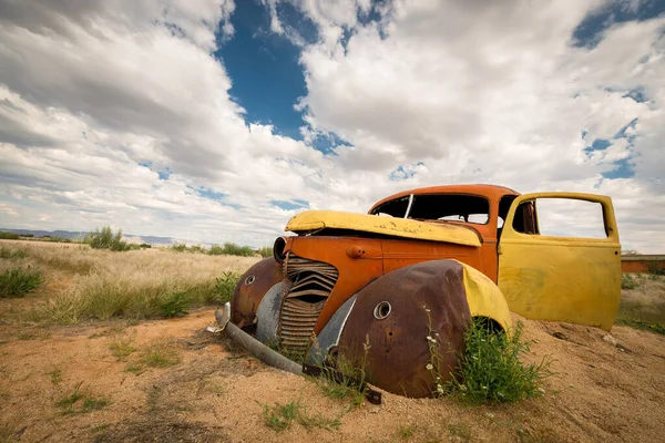 Photograph Colourful Abandoned Vintage Car Taken Solitaire Which Small Settlement — Stock Photo, Image