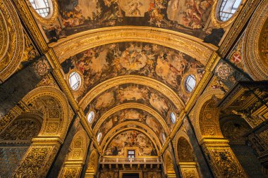 Valletta, Malta 'daki güzel St. John katedralinin detaylı bir fotoğrafı..