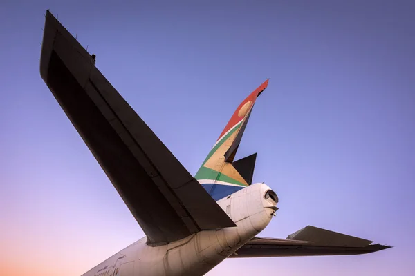 Close Tail Shot Retired South African Airways Boeing Taken Sunrise — Stock Photo, Image