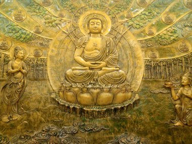 Buda aydınlanmaya (Bodhi) bir Bodhi ağacının altında meditasyon yaparken ulaştı. Buda bu Bodhi ağacının altında 49 gün boyunca koltuğundan kıpırdamadan meditasyon yaptı. Animisalocana cetiya adında bir türbe daha sonra onun oturduğu yere dikildi..
