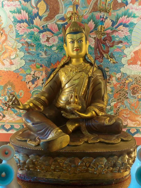 Guru Rinpoche 티베트 신자들에 제2의 추앙받고 전설에 따르면 파키스탄의 지역에 — 스톡 사진